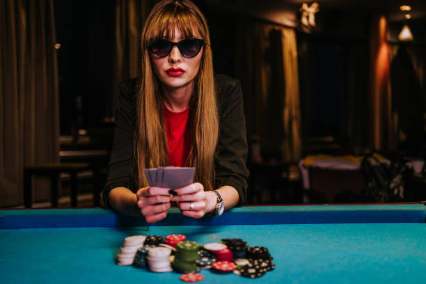 Placing bets during the betting window Betting interface during active round